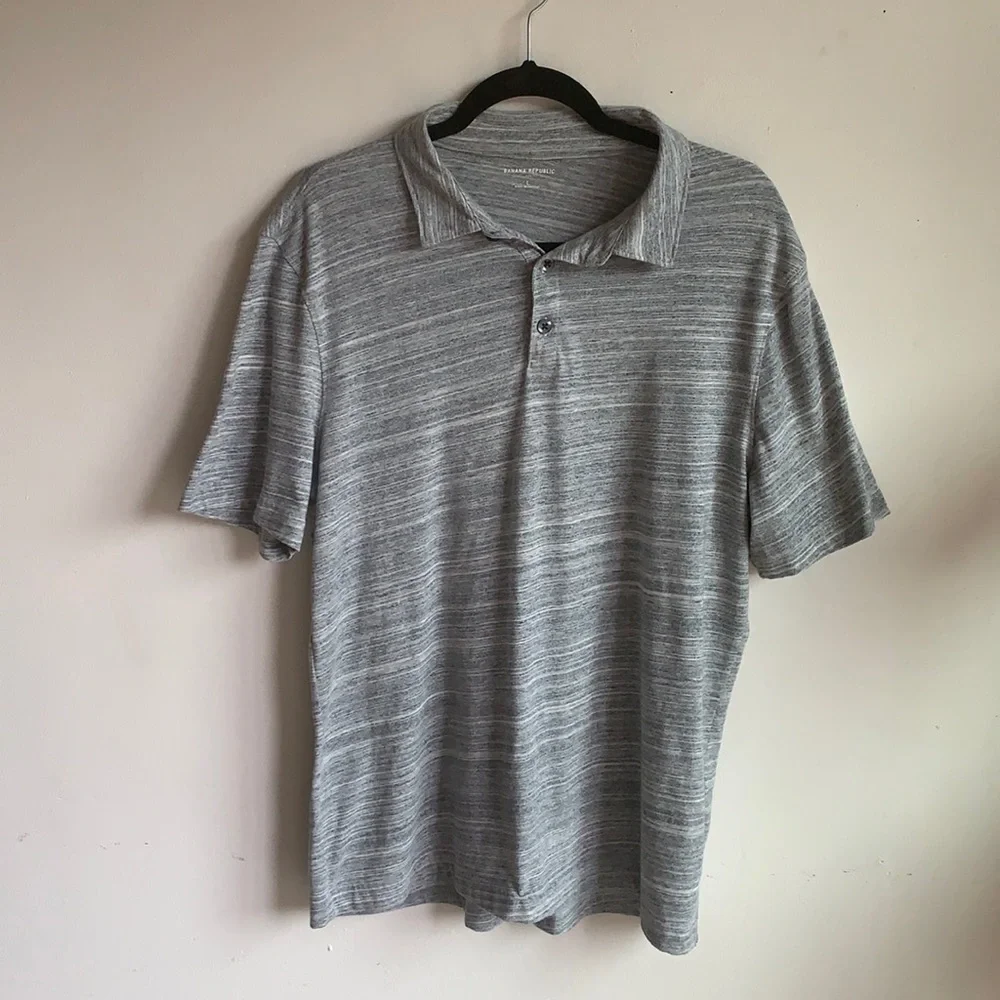 Banana Republic Casual Grey and White Short Sleeve Polo Size Large